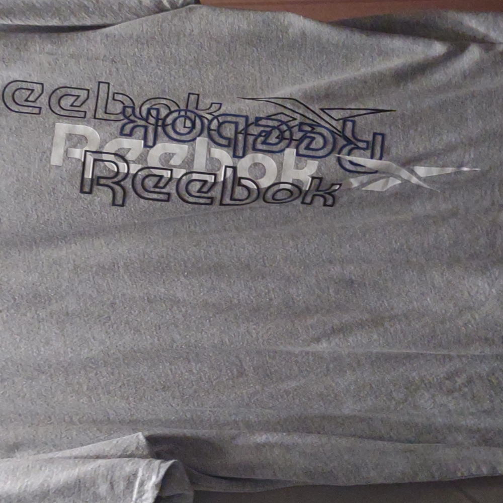 Reebok large grey T-shirt